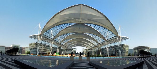sân bay khác của Đức là Munich