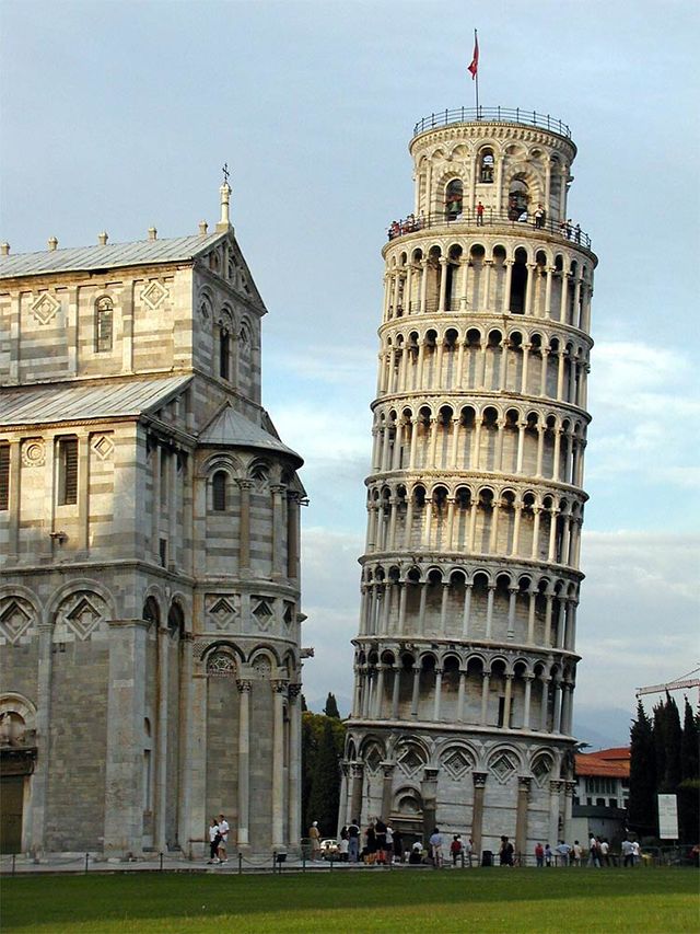 Tower_of_Pisa_Italy