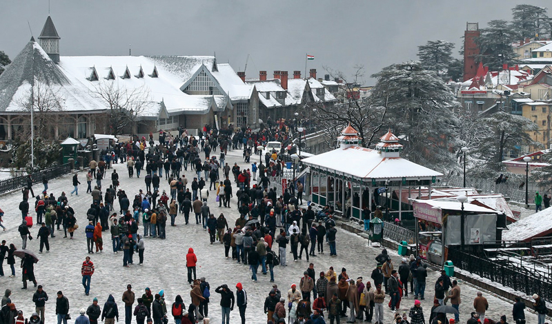 Thành phố Shimla Ấn Độ đẹp tinh khôi tựa trời Âu trong tuyết trắng.